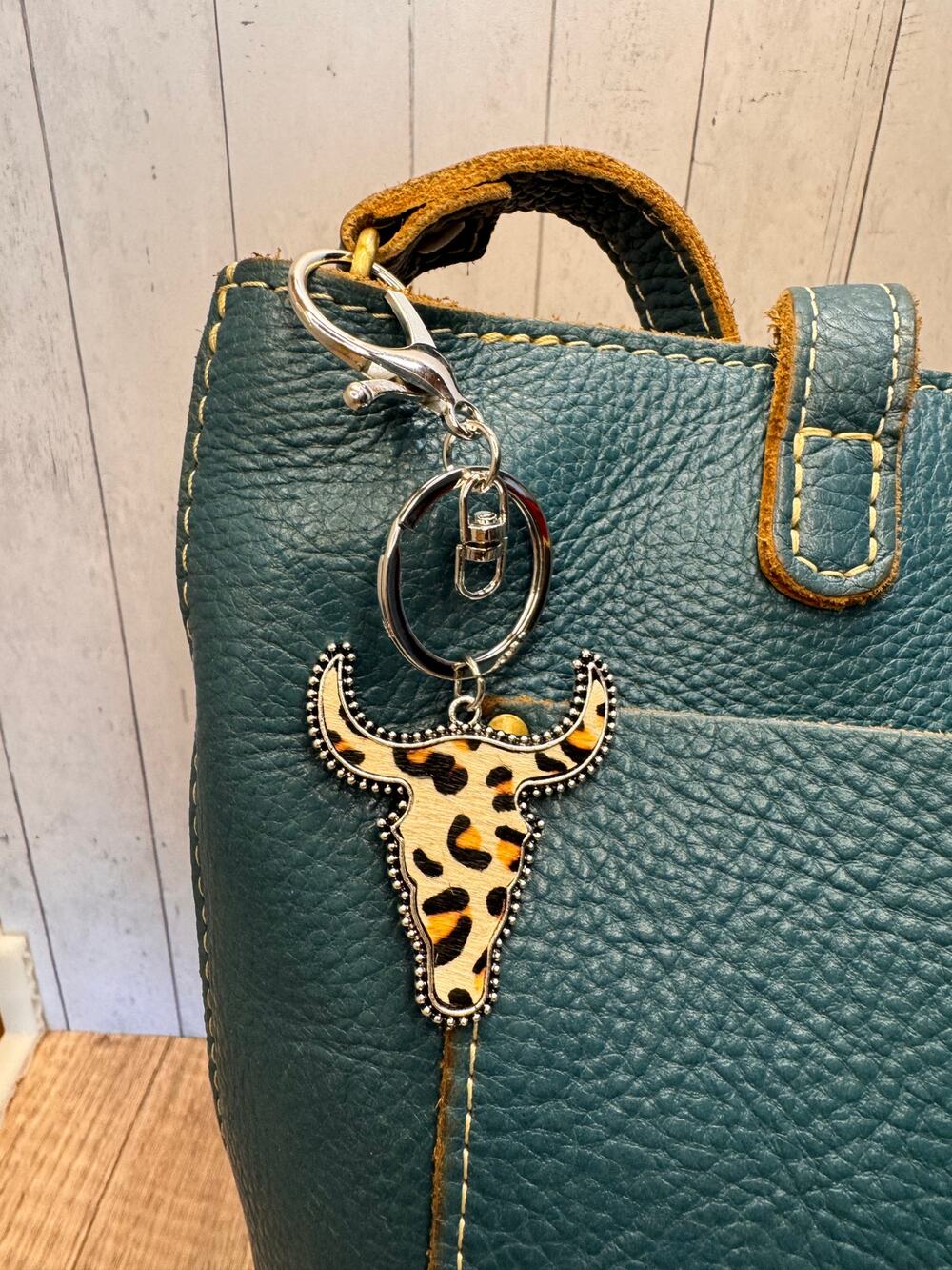Cow Western Bag Charm Keychain Western Metal Key Chain Bag Clip